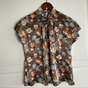 Luca Luca 100% Silk Floral 3D Rosette Neck Blouse Top Size 42 Orange Brown 8192